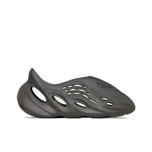 Yeezy Foam Runner Carbon