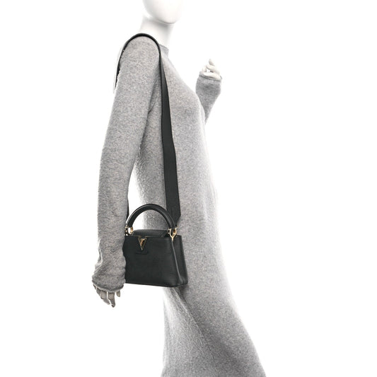 Taurillon Mini Capucines Black