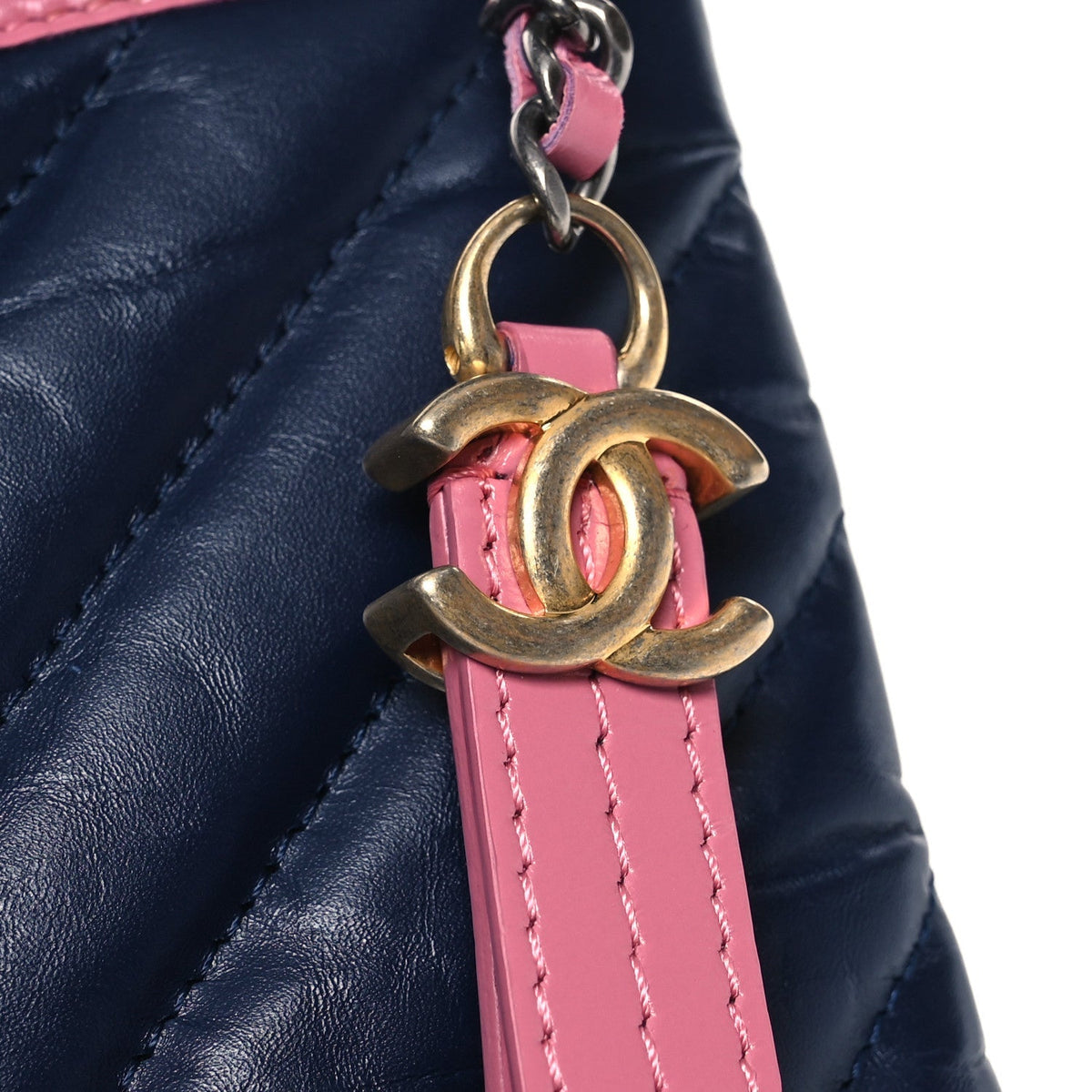 Aged Calfskin Chevron Quilted Medium Gabrielle Cosmetic Case Pink Navy Black