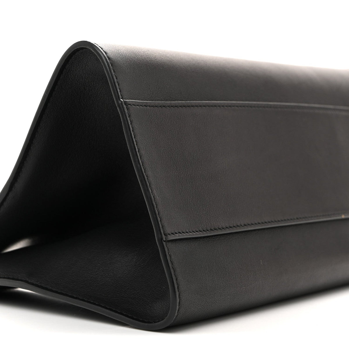 Smooth Calfskin Peggy Bag Black